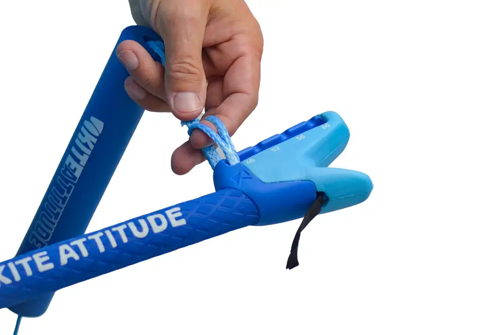 Bar KiteAttitude TOTEM Vario PRO MODEL Universal (48až60cm) (ČERVENÁ/MODRÁ)