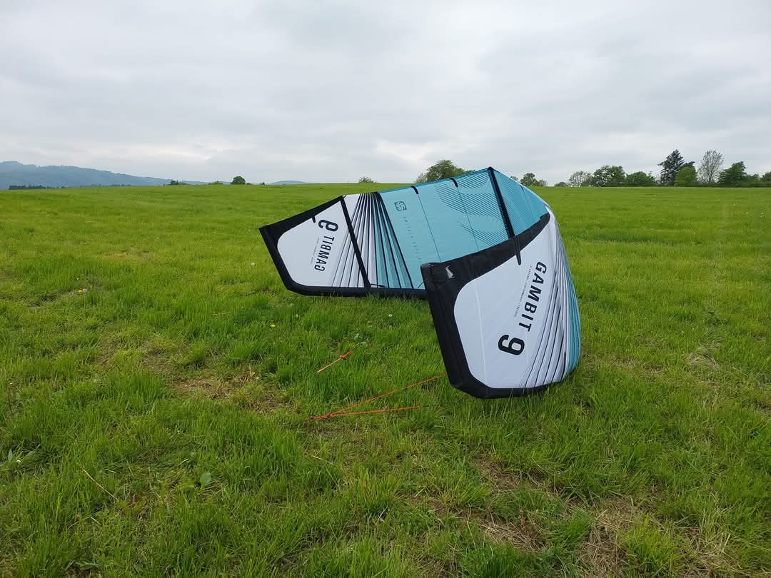 Bazar - Kite Peter Lynn PLKB Gambit (r.v.2022) (TRIPLE RIPSTOP) (9m) freestyle/freeride/wave/Allround 